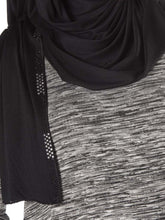 Stone Border Hijab